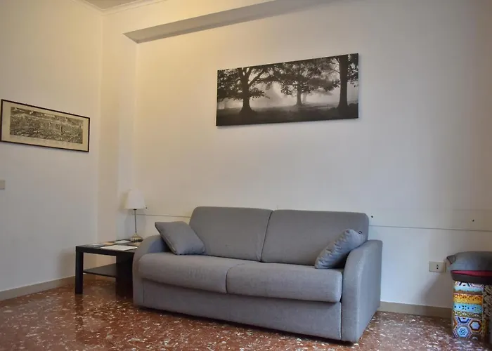 Дом отдыха Romolo House