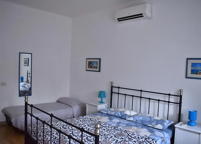 Romolo House